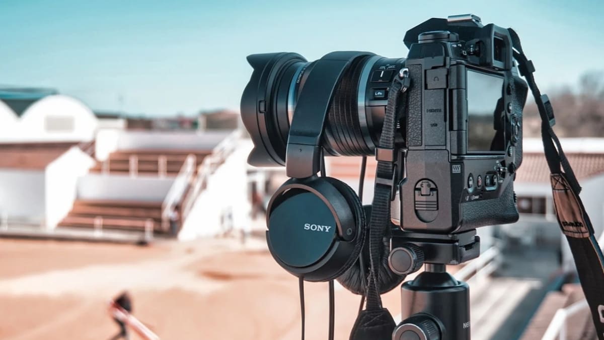 ছবি বিক্রি করে ইনকাম ২০২৪